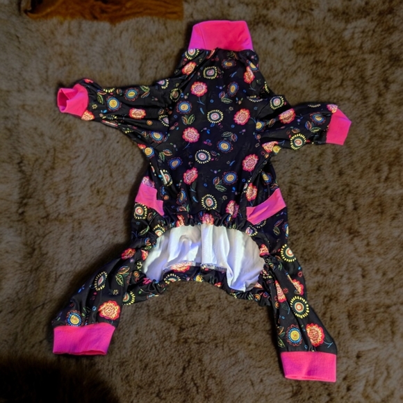 🐾 LovinPet Big Dog Pajamas, Post Surgery Onesie for Large Breed Dogs, M - Picture 9 of 11